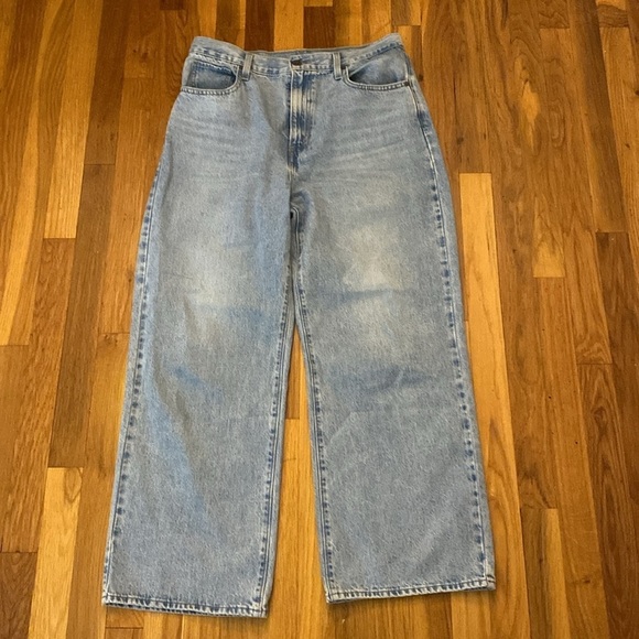 Levi’s Women’s Blue Straight Leg Jeans Size 31 - Picture 2 of 9